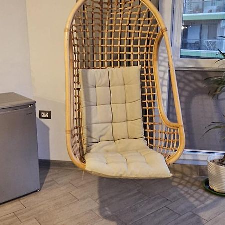 Luxury Suite Alezzi Beach Apartment Piscina Incalzita Sauna Jacuzzi Parking Năvodari Exteriér fotografie