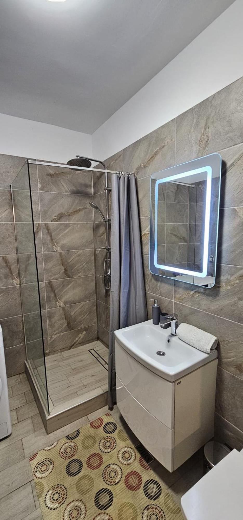 Luxury Suite Alezzi Beach Apartment Piscina Incalzita Sauna Jacuzzi Parking Năvodari Exteriér fotografie