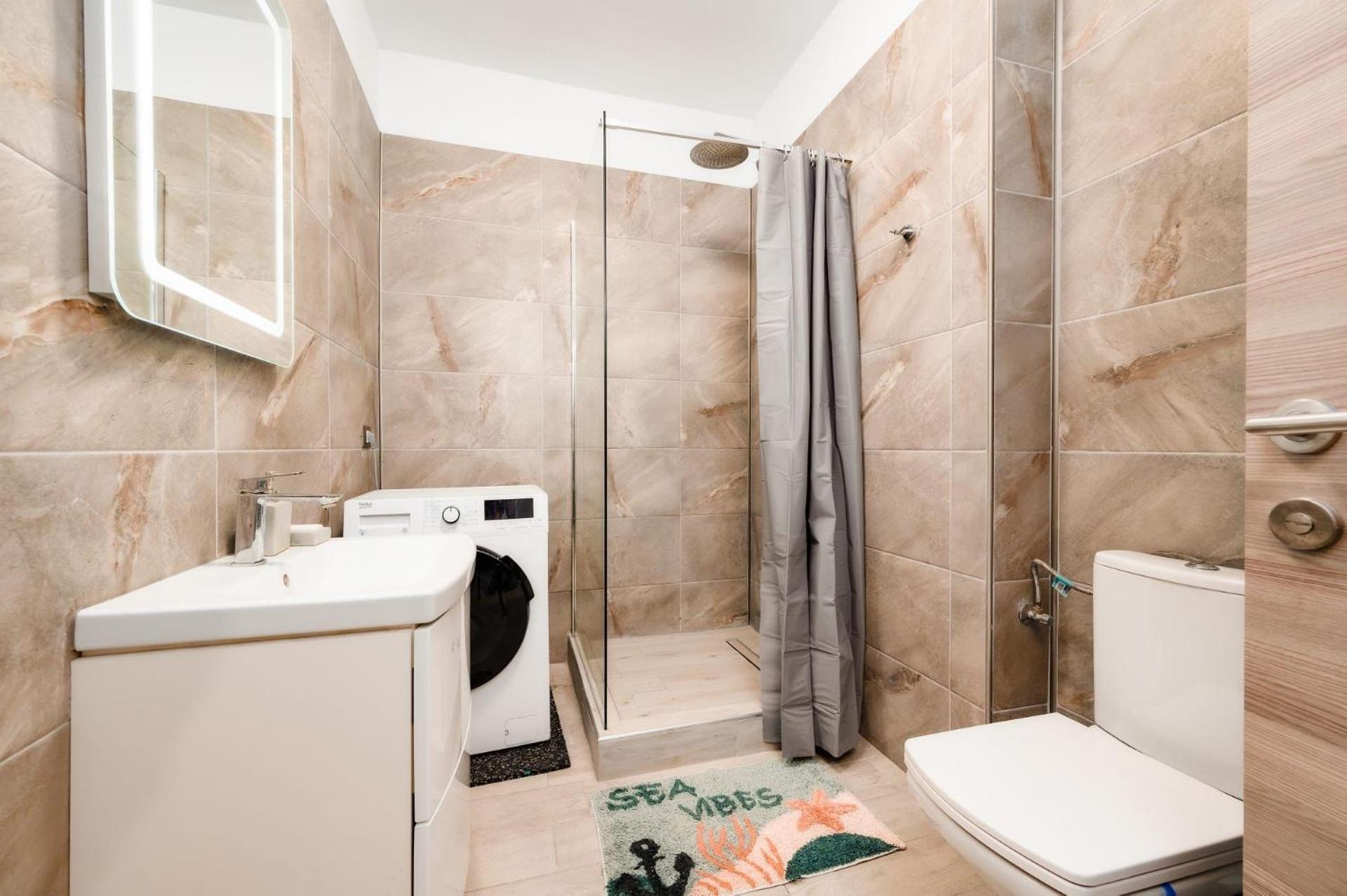 Luxury Suite Alezzi Beach Apartment Piscina Incalzita Sauna Jacuzzi Parking Năvodari Exteriér fotografie