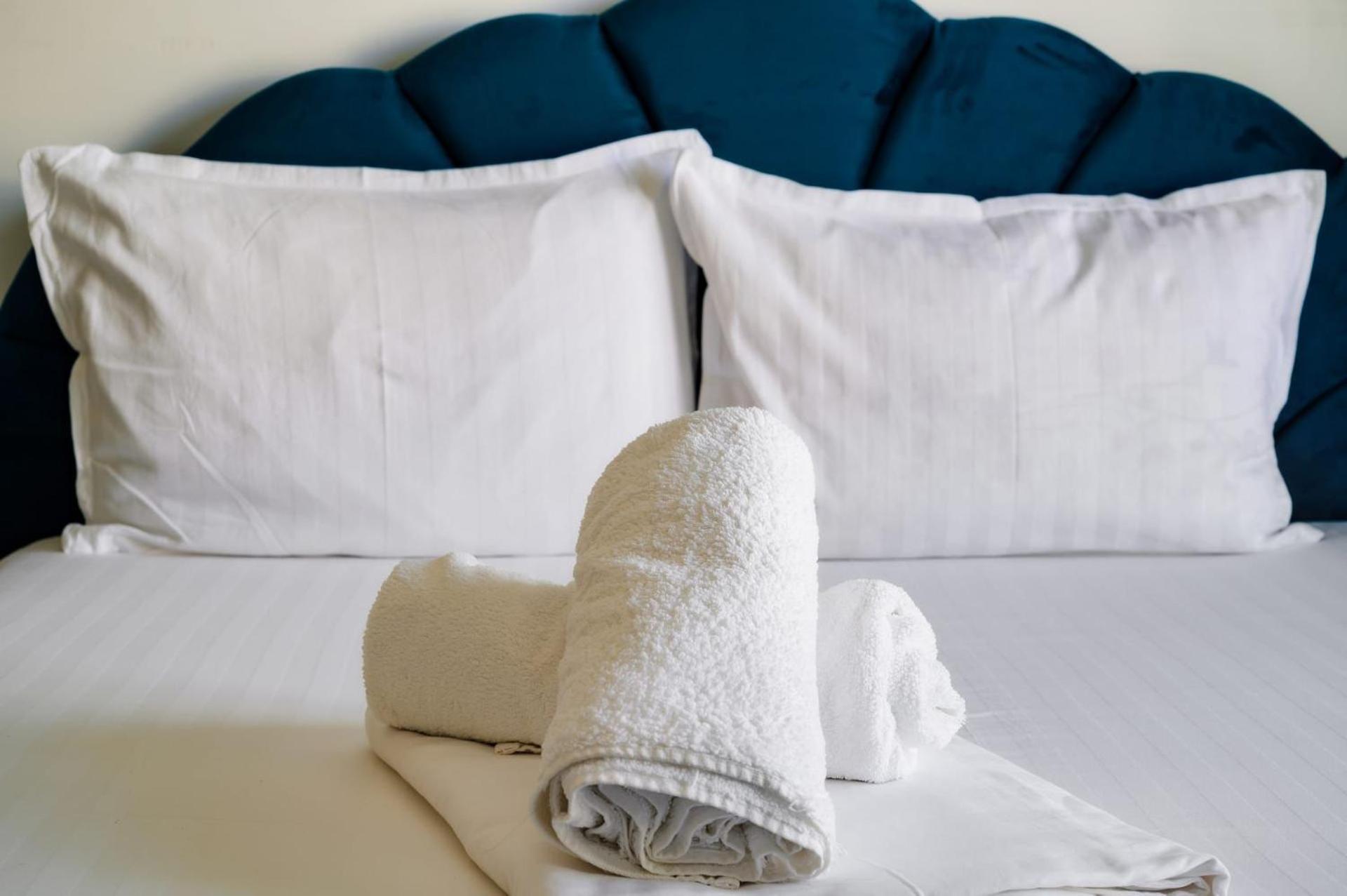 Luxury Suite Alezzi Beach Apartment Piscina Incalzita Sauna Jacuzzi Parking Năvodari Exteriér fotografie