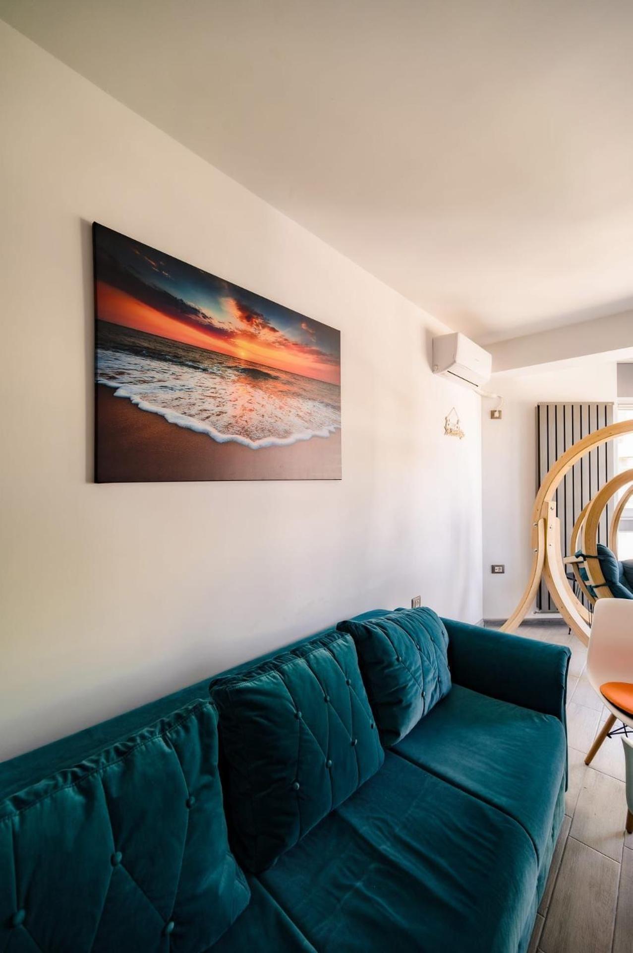 Luxury Suite Alezzi Beach Apartment Piscina Incalzita Sauna Jacuzzi Parking Năvodari Exteriér fotografie